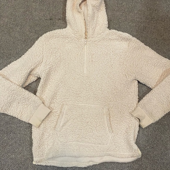 Super Soft Tucker + Tate Quarter Zip - Picture 5 of 6